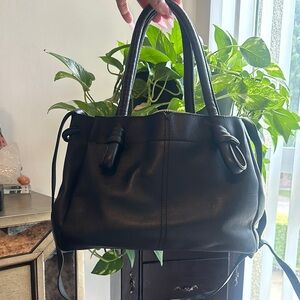 Elegant Black Leather Handbag